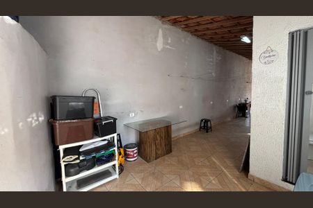 Casa à venda com 125m², 3 quartos e 2 vagasCobertura - Area de Serviço