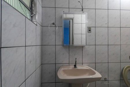 Banheiro da Suíte de casa para alugar com 2 quartos, 110m² em Jardim Sapopemba, São Paulo