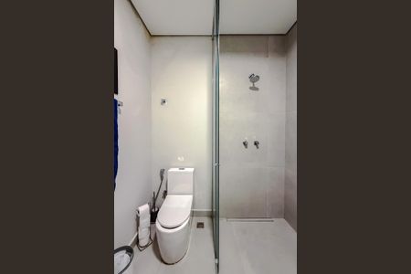 Casa à venda com 320m², 4 quartos e 2 vagas Casa à venda com 320m², 4 quartos e 2 vagasBanheiro