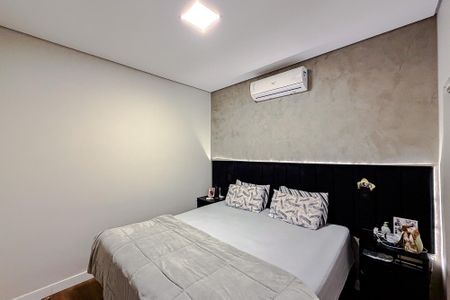 Casa à venda com 320m², 4 quartos e 2 vagas Casa à venda com 320m², 4 quartos e 2 vagasQuarto 3 - Suíte