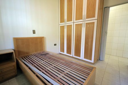 Casa à venda com 1044m², 3 quartos e 3 vagasQuarto 2