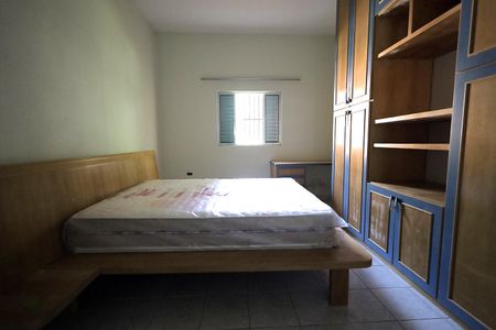 Casa à venda com 1044m², 3 quartos e 3 vagasQuarto 1
