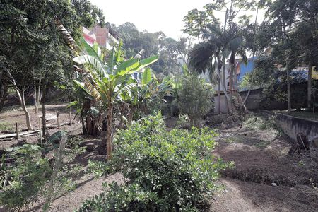 Casa à venda com 1044m², 3 quartos e 3 vagasTerreno