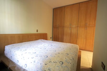 Casa à venda com 1044m², 3 quartos e 3 vagasQuarto Suíte