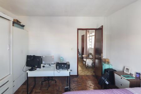 Casa à venda com 169m², 4 quartos e 2 vagasQuarto 2