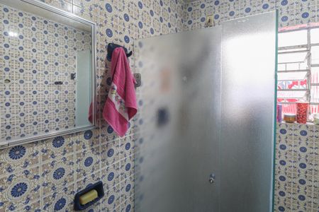 Casa à venda com 169m², 4 quartos e 2 vagasBanheiro 2
