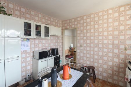 Casa à venda com 169m², 4 quartos e 2 vagasCozinha
