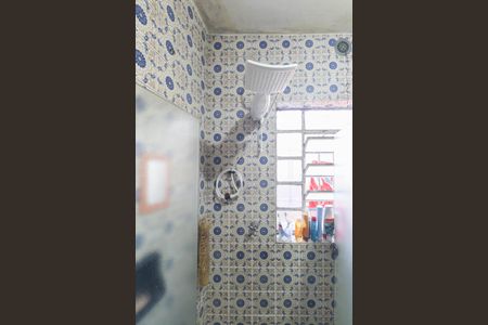 Casa à venda com 169m², 4 quartos e 2 vagasBanheiro 2