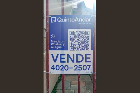Casa à venda com 169m², 4 quartos e 2 vagasPlaquinha