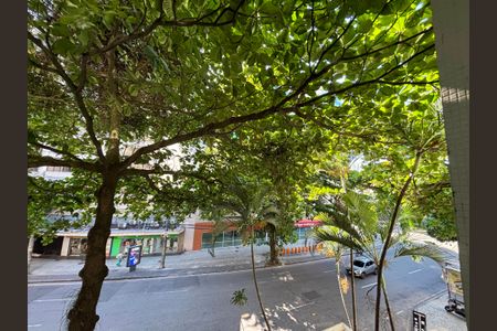 Apartamento para alugar com 45m², 2 quartos e sem vagaSala - vista