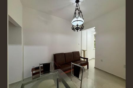 Apartamento para alugar com 45m², 2 quartos e sem vagaSala