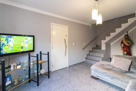 Sala de casa para alugar com 3 quartos, 130m² em Chora Menino, São Paulo