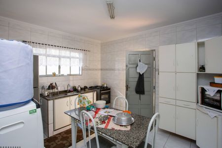 Casa à venda com 200m², 3 quartos e 2 vagasCozinha