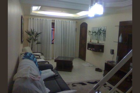SALA de casa à venda com 3 quartos, 125m² em Novo Osasco, Osasco