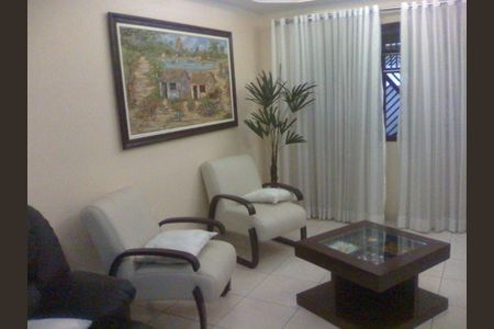 SALA de casa à venda com 3 quartos, 125m² em Novo Osasco, Osasco