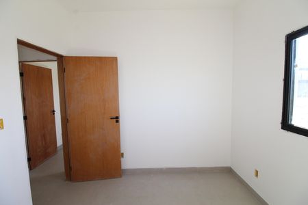 Casa de condomínio para alugar com 265m², 3 quartos e 4 vagasSuíte 2