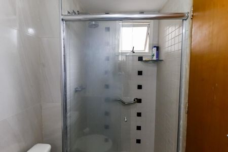 Apartamento à venda com 74m², 3 quartos e 1 vaga Apartamento à venda com 74m², 3 quartos e 1 vagaBanheiro da Suíte - chuveiro