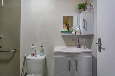 Casa à venda com 107m², 3 quartos e 2 vagasBanheiro da Suíte
