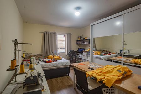 Casa à venda com 107m², 3 quartos e 2 vagasQuarto 1