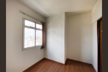 Apartamento para alugar com 90m², 3 quartos e 2 vagasQuarto 3