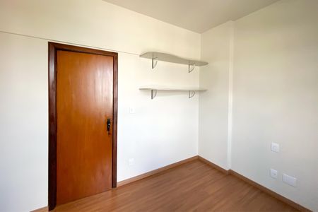 Apartamento para alugar com 90m², 3 quartos e 2 vagasQuarto 3