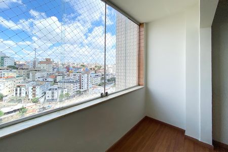 Varanda da Sala de apartamento para alugar com 3 quartos, 90m² em Grajaú, Belo Horizonte