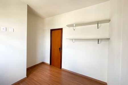 Apartamento para alugar com 90m², 3 quartos e 2 vagasQuarto 3