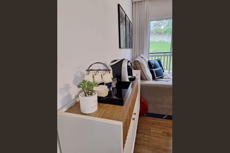 Sala de apartamento à venda com 3 quartos, 71m² em Nucleo Residencial Celia Mota, Barueri