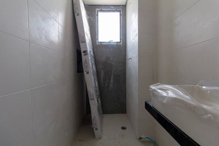 Apartamento à venda com 57m², 2 quartos e 1 vagaBanheiro 2