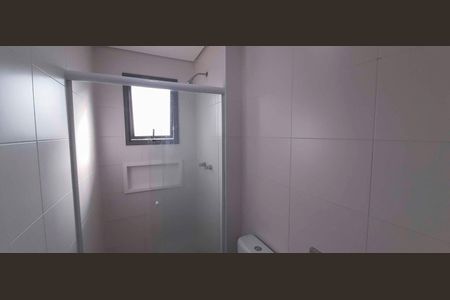 Apartamento à venda com 64m², 2 quartos e 2 vagasBanheiro da Suíte 1