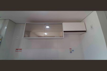 Apartamento à venda com 64m², 2 quartos e 2 vagasCozinha