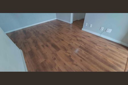 Apartamento à venda com 64m², 2 quartos e 2 vagasSala