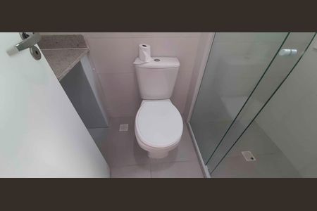 Apartamento à venda com 64m², 2 quartos e 2 vagasBanheiro da Suíte 2