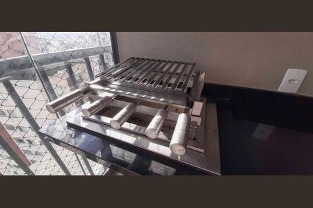 Apartamento à venda com 64m², 2 quartos e 2 vagasVaranda Sala