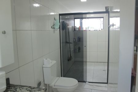 Casa para alugar com 250m², 3 quartos e 8 vagasBanheiro da Suíte 