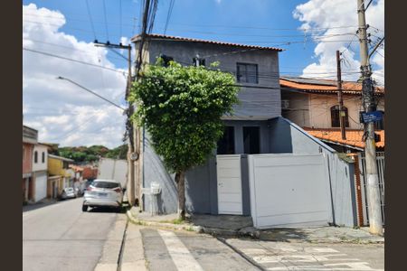 Casa para alugar com 250m², 3 quartos e 8 vagasFachada do imóvel 