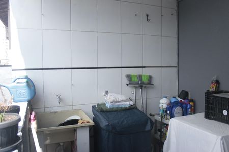 Casa para alugar com 250m², 3 quartos e 8 vagasLavanderia 