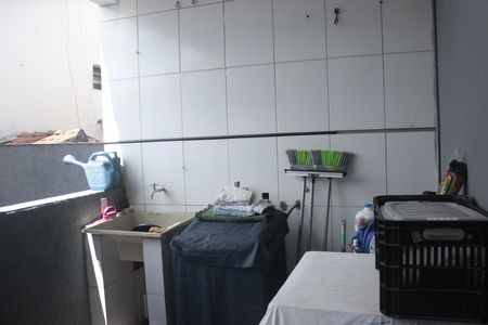 Casa para alugar com 250m², 3 quartos e 8 vagasLavanderia 