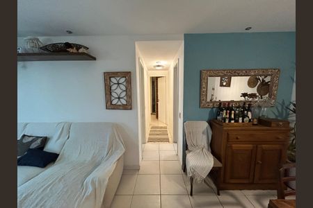 Apartamento à venda com 78m², 2 quartos e 1 vagaCorredor