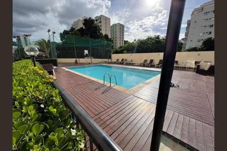 Apartamento à venda com 78m², 2 quartos e 1 vaga Apartamento à venda com 78m², 2 quartos e 1 vagaÁrea comum - Piscina