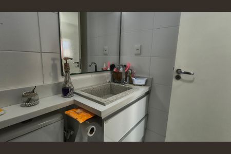 Apartamento para alugar com 172m², 3 quartos e 2 vagas Apartamento para alugar com 172m², 3 quartos e 2 vagasBanheiro Social 1