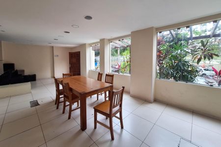 Apartamento à venda com 60m², 2 quartos e 1 vagaÁrea comum