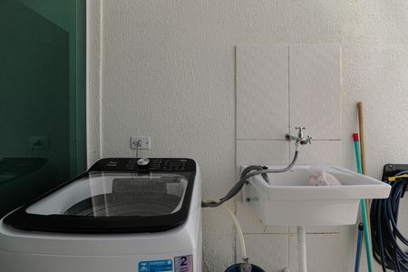 Apartamento para alugar com 70m², 2 quartos e 1 vaga Apartamento para alugar com 70m², 2 quartos e 1 vagaÁrea de Serviço