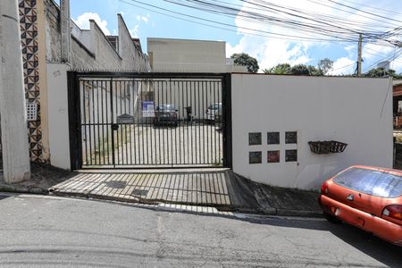 Apartamento para alugar com 70m², 2 quartos e 1 vaga Apartamento para alugar com 70m², 2 quartos e 1 vagaFachada