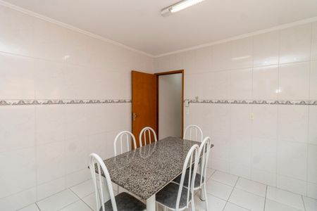 Casa à venda com 142m², 3 quartos e 2 vagasCozinha