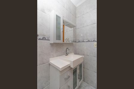 Casa à venda com 142m², 3 quartos e 2 vagasBanheiro da Suíte