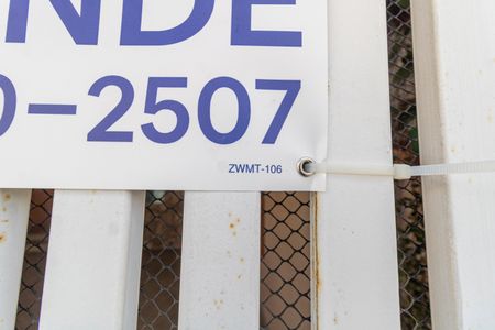 Casa à venda com 142m², 3 quartos e 2 vagasPlaquinha Cod ZWMT-106