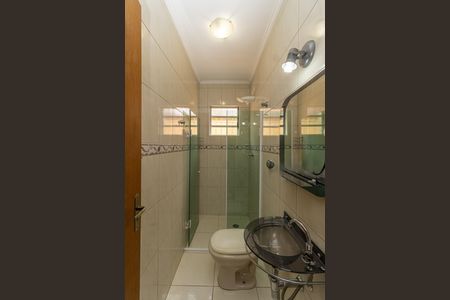 Casa à venda com 142m², 3 quartos e 2 vagasBanheiro