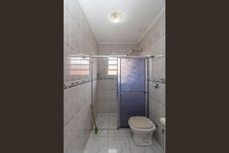 Casa à venda com 142m², 3 quartos e 2 vagasBanheiro da Suíte