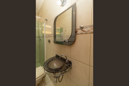Casa à venda com 142m², 3 quartos e 2 vagasBanheiro